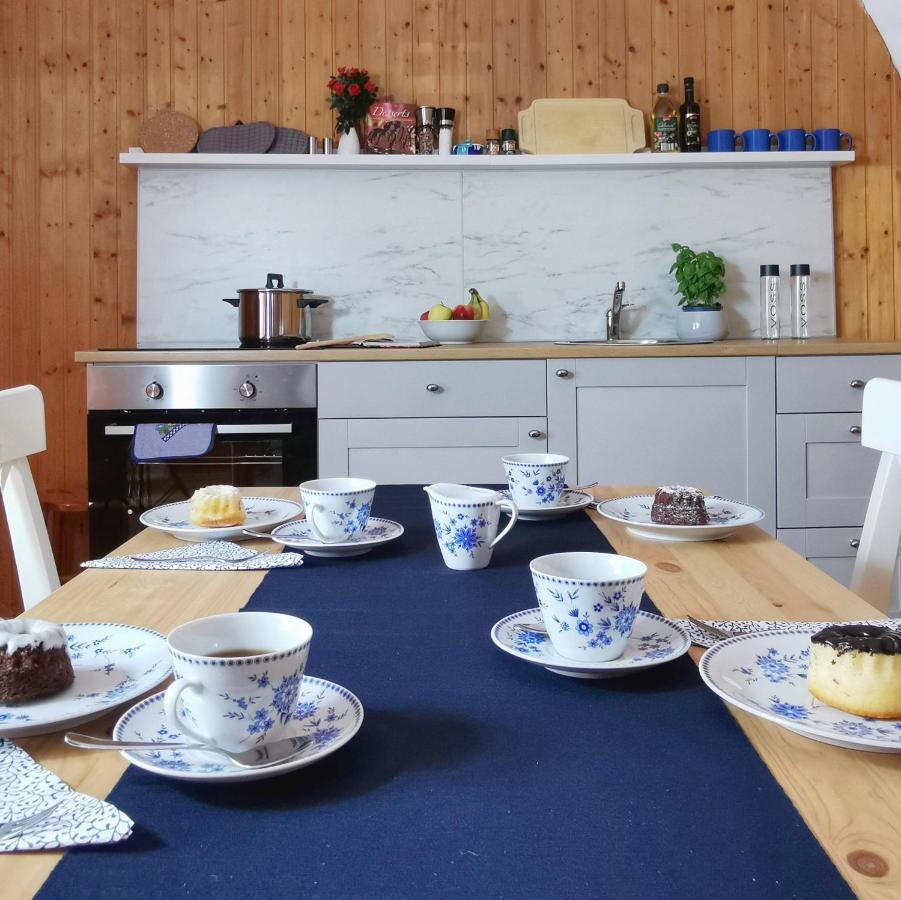 Ferienwohnung Himmelberg 80m2 in der Altstadt und toll für Familien Klagenfurt am Woerthersee Exterior foto