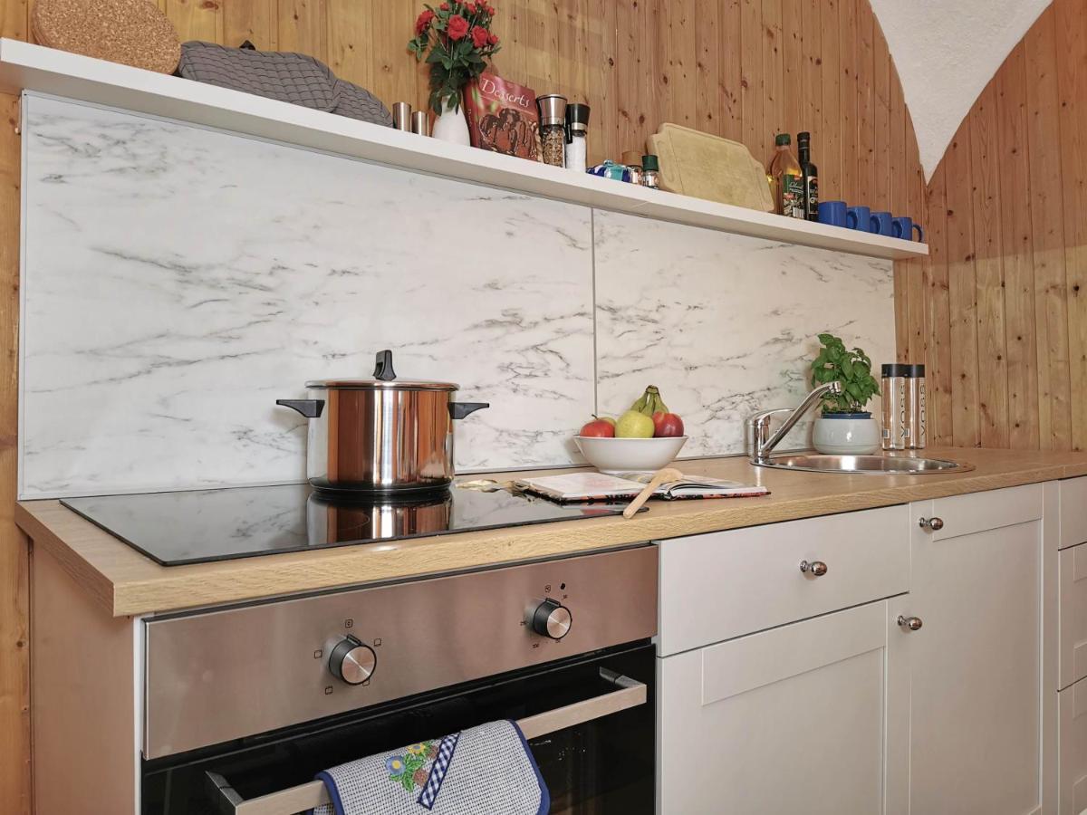 Ferienwohnung Himmelberg 80m2 in der Altstadt und toll für Familien Klagenfurt am Woerthersee Exterior foto